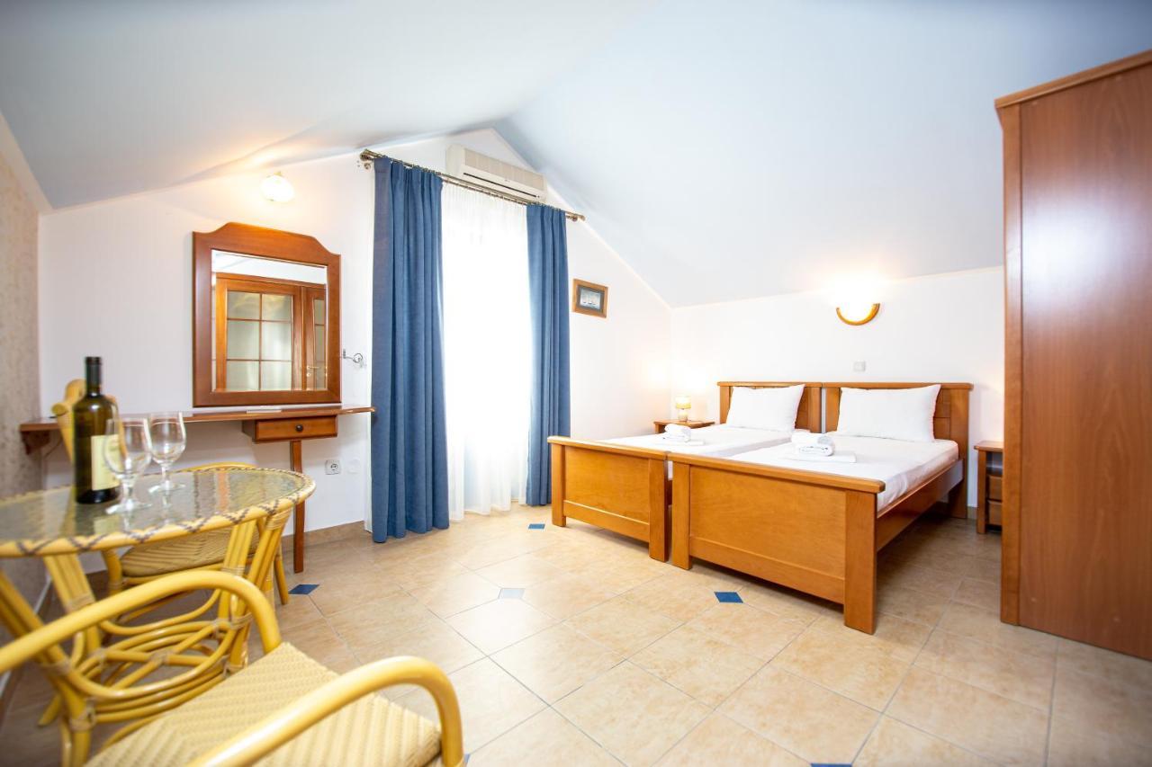 Tanja Apartments Rafailovici Ngoại thất bức ảnh